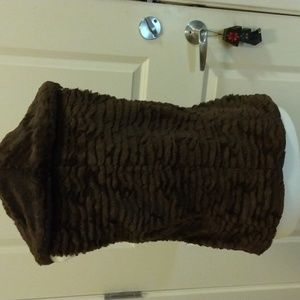 Me Jane faux fur medium open cardigan style vest, EUC